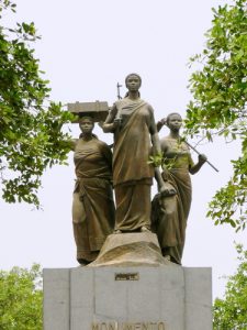 Monumento das heroinas angolanas - Ricardo Silva